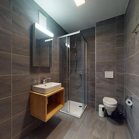 Flat In With Ski-in Ski-out Access * فييسوناز