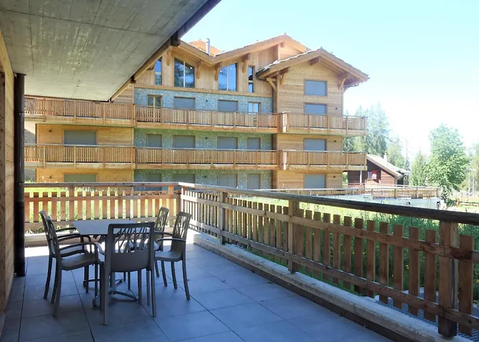 Flat In With Ski-in Ski-out Access Veysonnaz